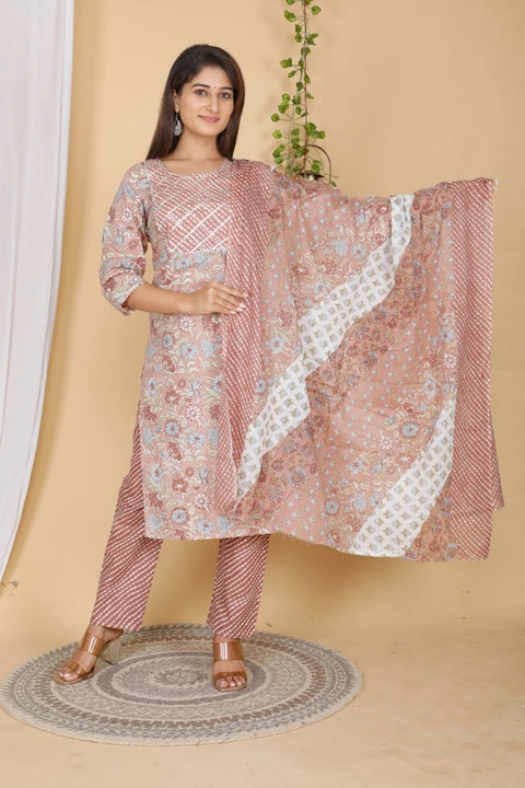 Dupatta suit uploaded by business on 6/15/2022