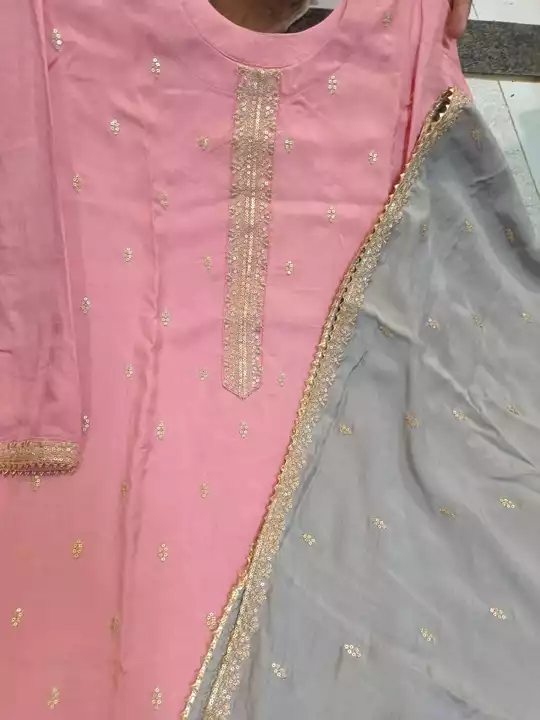 Post image Pure muslin and Russian silk fabric semi stitched suits