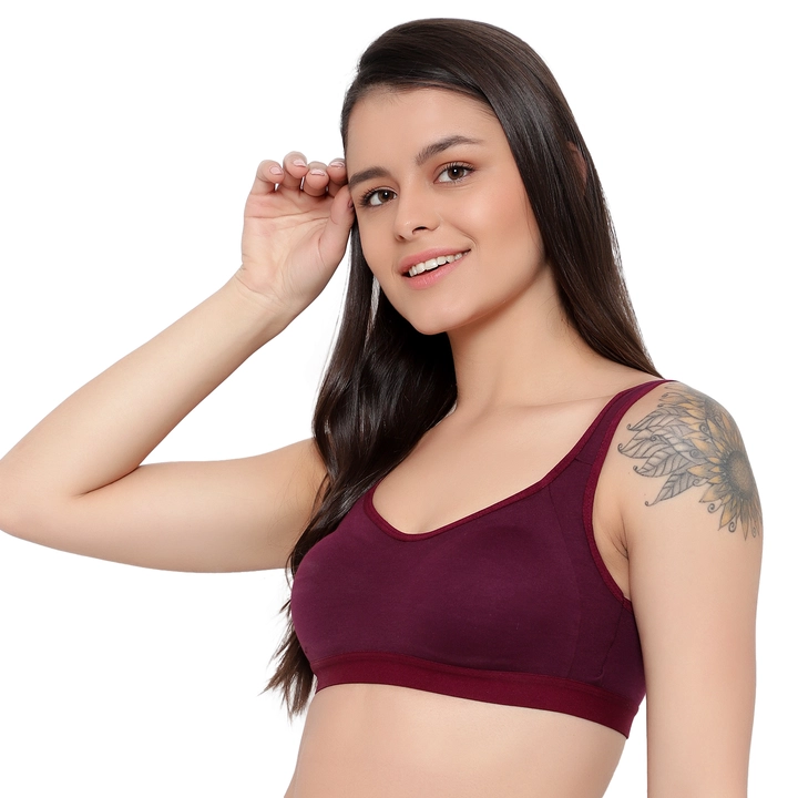 Ladies sports bra uploaded by business on 6/15/2022