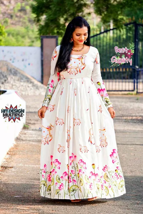Post image *X-lady launching cow 🐄 maxi gown*
🌸👩‍❤️‍💋‍👩🌸👩‍❤️‍💋‍👩🌸👩‍❤️‍💋‍👩🌸🙋🏻‍♀️Adding New Prints To Our Collection Some Things Unique To Style Simple To Pair Up For Any Casual Occasion
*Beautiful Cow Print 😍Maxi With Potali Border At Sleeves 🐄🐮*
Material:- Fox GeorgetteComplete LinningLength:- 52” inch Sleeves Length:- 21"
Size:- S-36       M-38       L-40       XL-42       XXL-44
*Price:- 650*
Ready to ship 🚢 Maltipal pics available