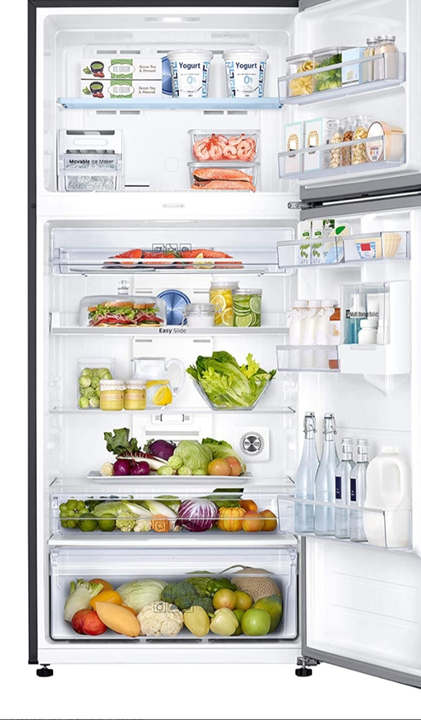 LG fridge uploaded by business on 6/17/2022