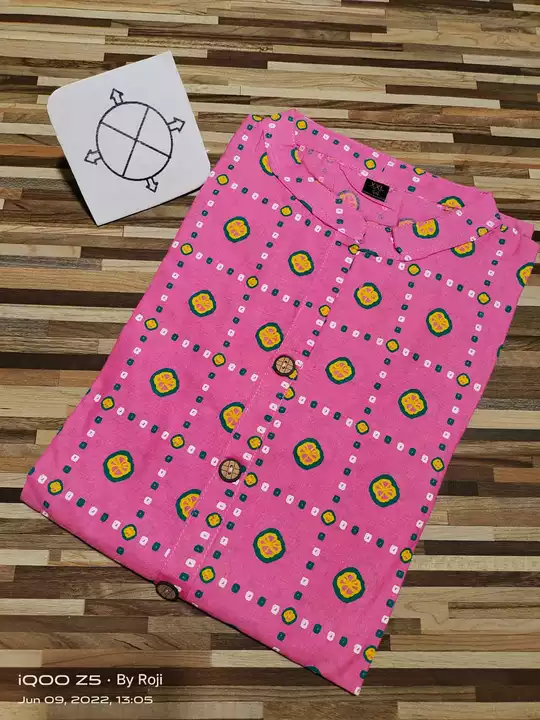 Post image *Available pieces*

Pure cotton kurti with printed design 3 quater sleeves

42 long 

Available size 40/42/44

Price only Rs 250

*If you 4 pieces in same address then shipping will be free*

Limited prices hurry up booking
Wp- 8649891928