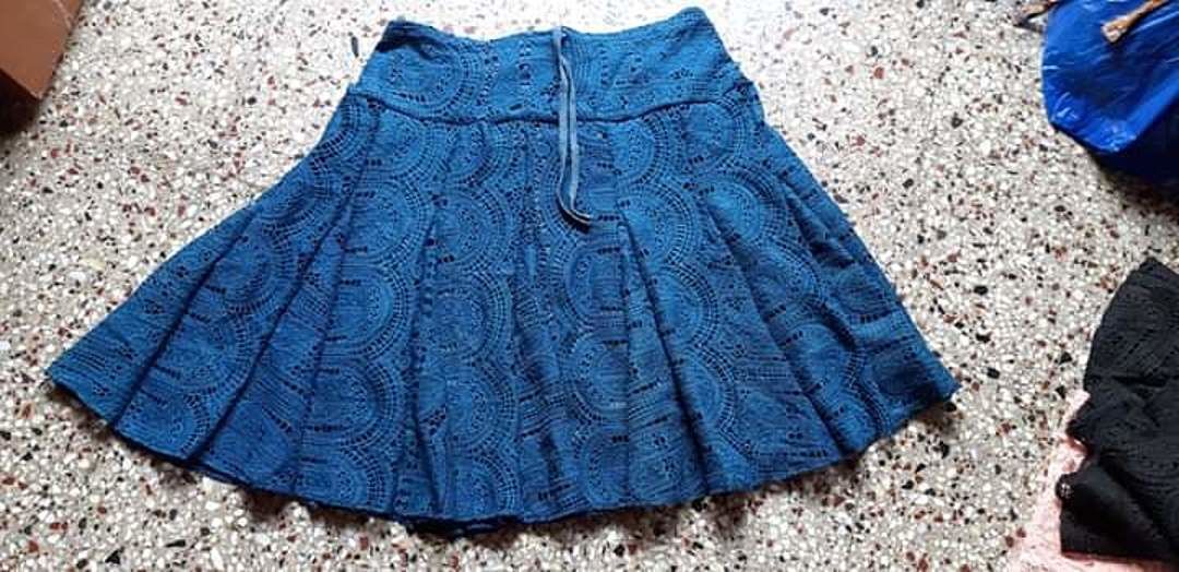Product name: skirt
Febric:net chiken
Size:28 to 36
Length:20 inch uploaded by business on 11/3/2020