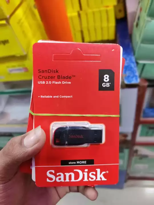 SanDisk pen drive uploaded by business on 6/18/2022