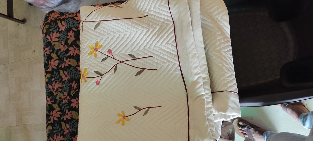 Bed cover uploaded by Khadi home fashion on 6/18/2022