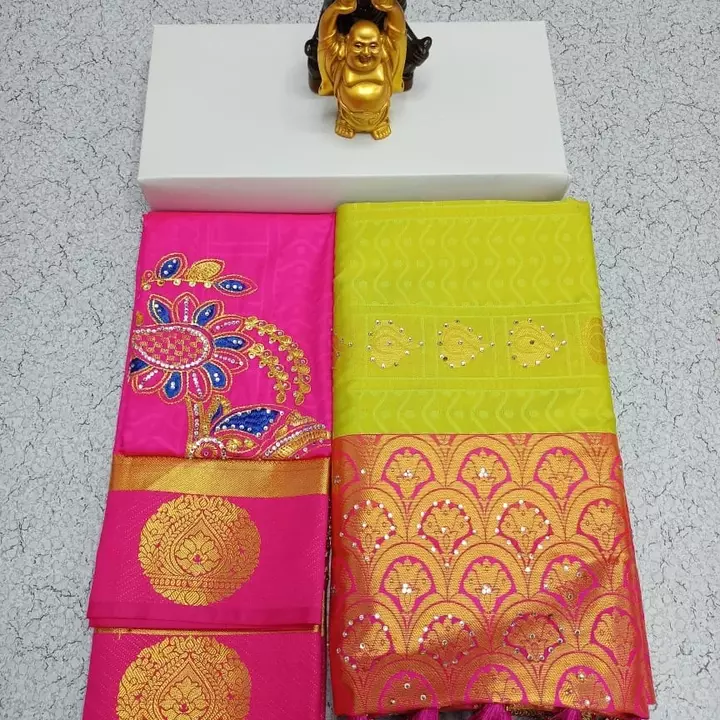 Sarees uploaded by business on 6/20/2022