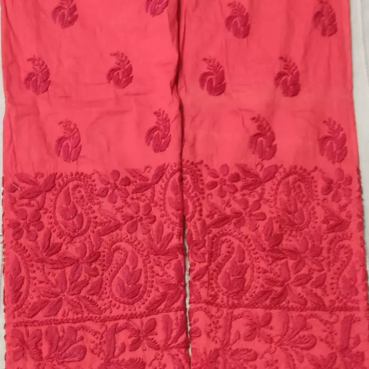 Post image Chickan kari lycra pantDesign- jaal &amp; boota Size- 26" to 46" approxLength - 38" approxColour- RedAvailable in wholesale &amp; Retail What's app - +918948418191 for more enquiry.