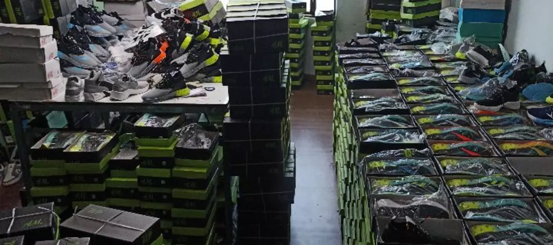Warehouse Store Images of i 4 all shoes
