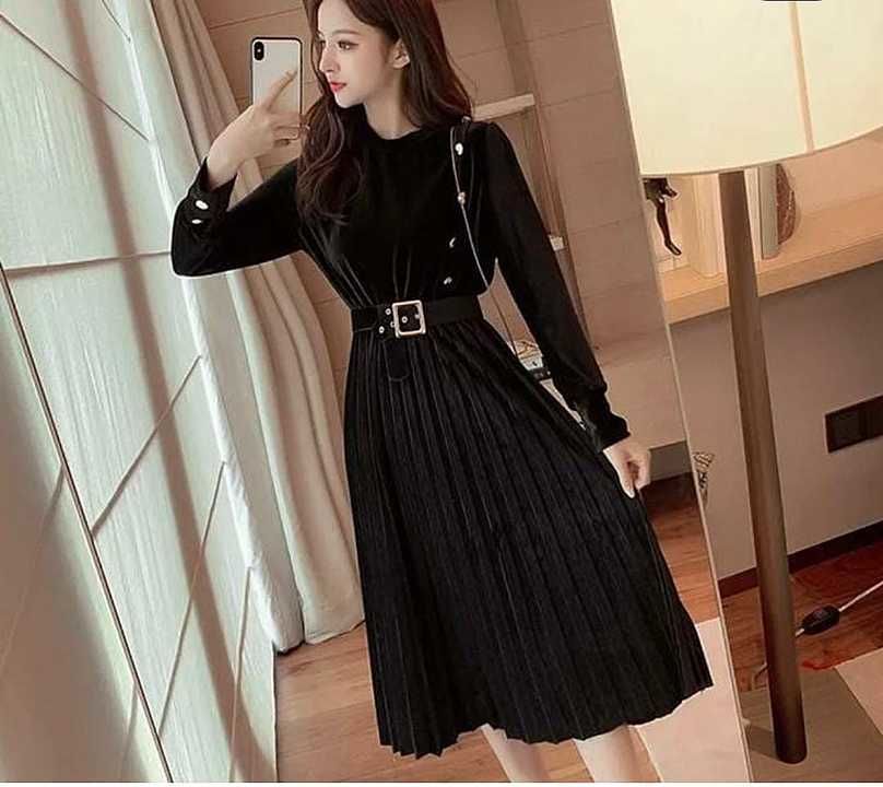 *💁‍♀️designer plated dress with belt*


Superfine quality velvet

Size free till 36 bust

 strachab uploaded by business on 11/4/2020