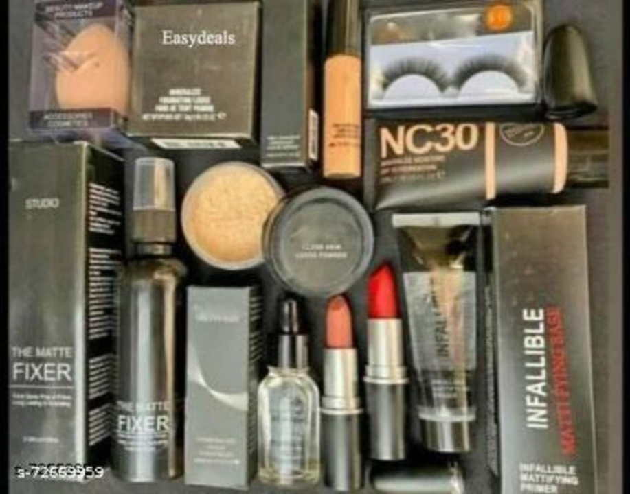 Beauty makeup kit  uploaded by business on 6/21/2022