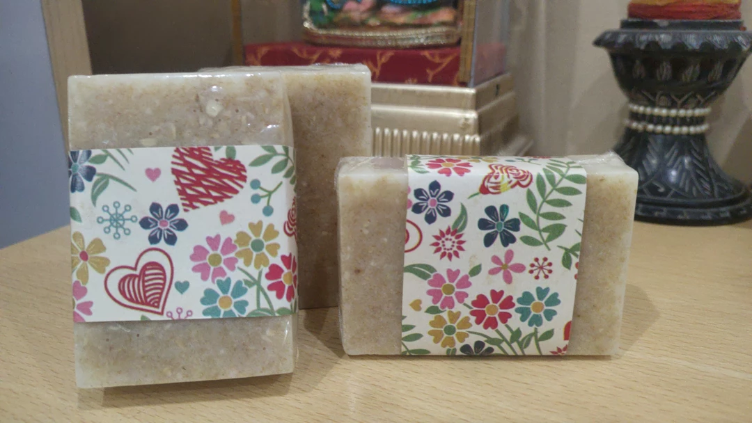 Oats & Honey Soap uploaded by Munduri.... Handmade Soap on 6/21/2022
