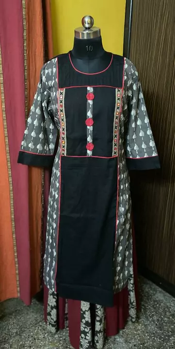 Product image of Pure cotton and khadi mix n match hand embroidery kurti, price: Rs. 850, ID: pure-cotton-and-khadi-mix-n-match-hand-embroidery-kurti-2ee9f39c