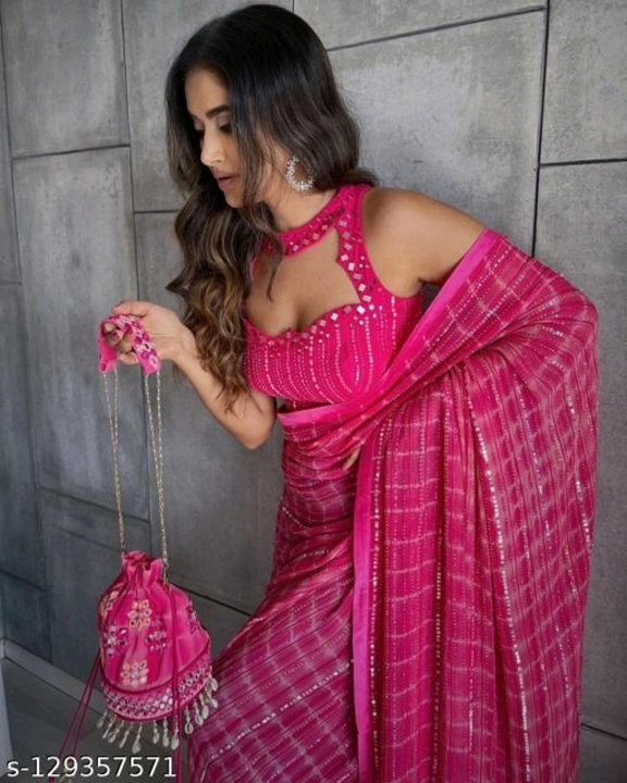 Saree uploaded by Mamta fashion hub 2️⃣ on 6/22/2022
