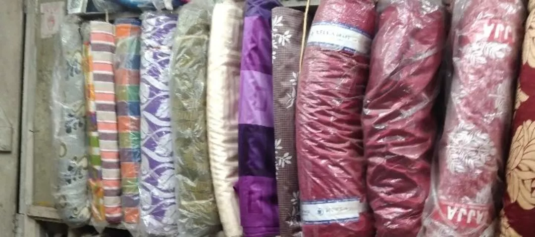 Warehouse Store Images of Beddings