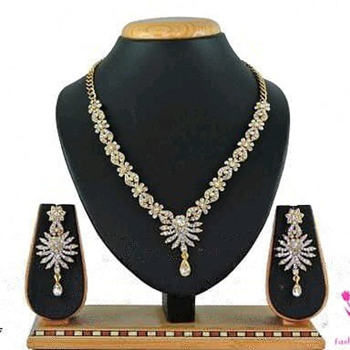Elite Stylish Attractive Alloy Women's Jewellery Sets Vol 16

 uploaded by Fashion shopping 2.0 on 11/5/2020