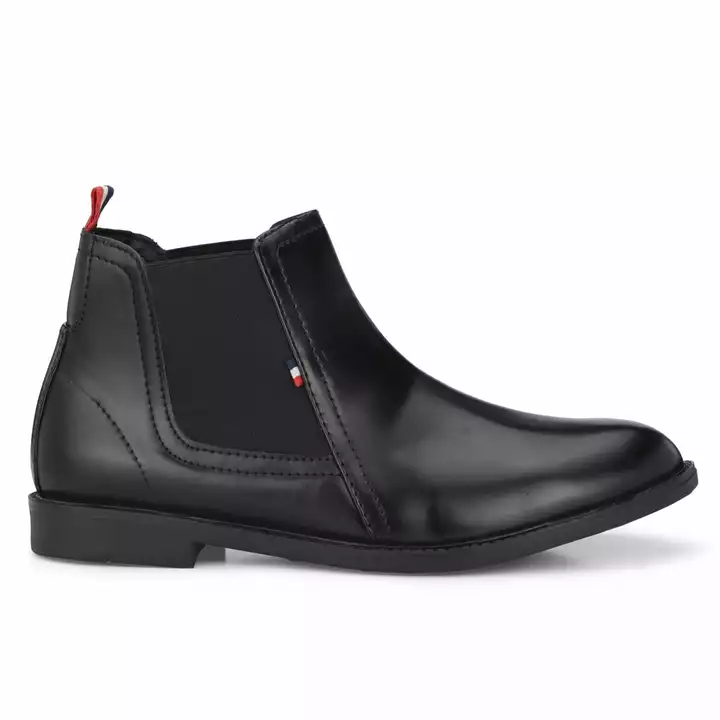 🥳 Lazy21 Vegan Leather Chealsea Boots 🥾 Black 🖤 Comfort And Fashionable Slip On Chealsea Boots 🥾 uploaded by .lazy21.com on 6/23/2022