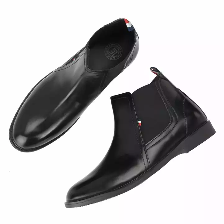 🥳 Lazy21 Vegan Leather Chealsea Boots 🥾 Black 🖤 Comfort And Fashionable Slip On Chealsea Boots 🥾 uploaded by .lazy21.com on 6/23/2022