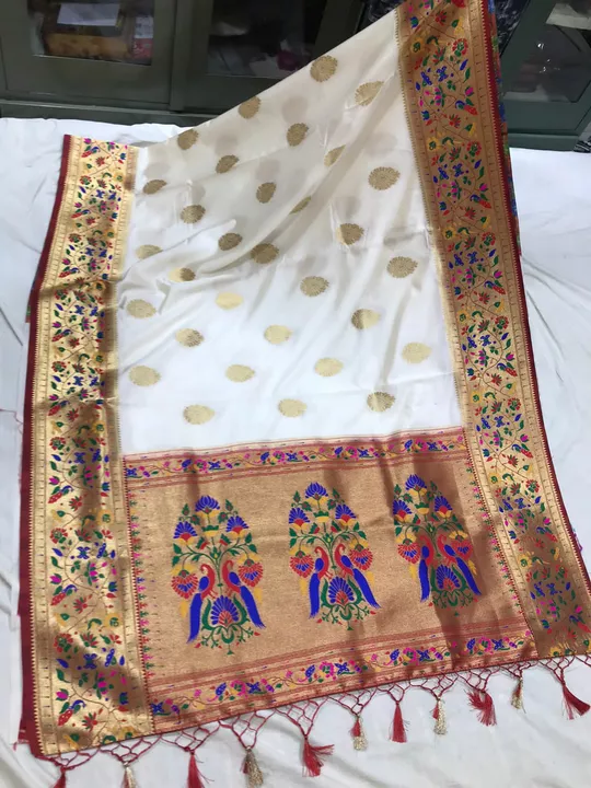 Post image 💥💥Description💥💥Rapier Fancy Silk...Row silk Material...All Over Butta...Contrast blouse piece...Rich Pallu....Special offer Rate. 1750/- only No lessShipping charges extra😍😍😍😍😍😍😍😍😍