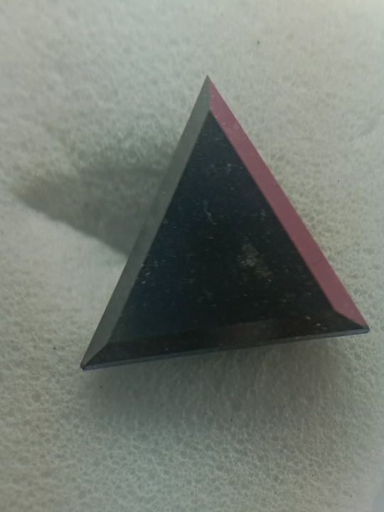 Natural diamond tringal cut 0.47 uploaded by Mahika Gems on 6/24/2022