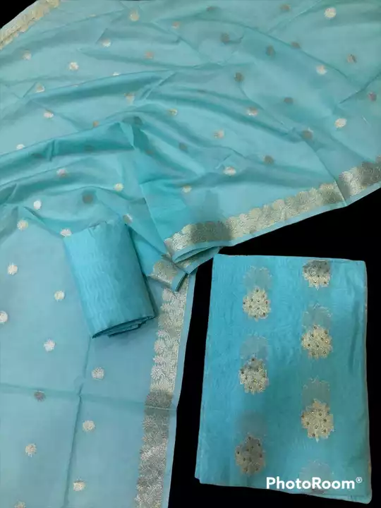 3 pcs suit cotton buta dupatta uploaded by Qayem fabrics on 6/24/2022