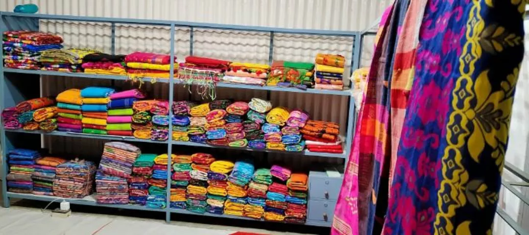 Shop Store Images of দুষ্টু সোনা শাড়ি সেন্টার