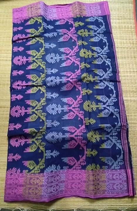 Dhakai jamdani (handlooms) 
Fabric.. 100% cotton
Weaving uploaded by business on 11/5/2020