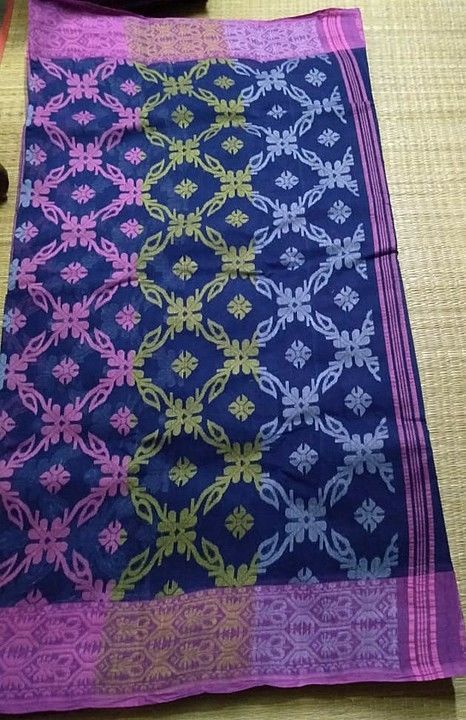 Dhakai jamdani( handlooms) 
Fabric... 100% cotton
Weaving uploaded by Bhairavnath bastralaya on 11/5/2020