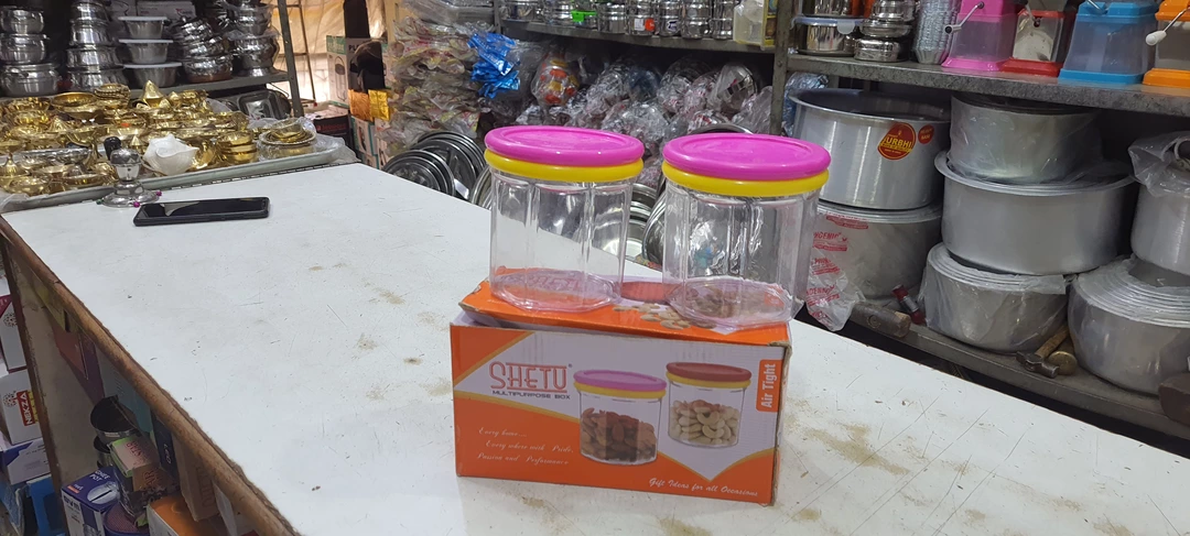 Container set 500ml uploaded by Jay bhole bartan store on 6/25/2022