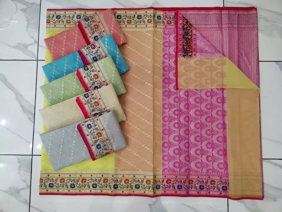 Post image huge variety's of powerloom and handloom sarees