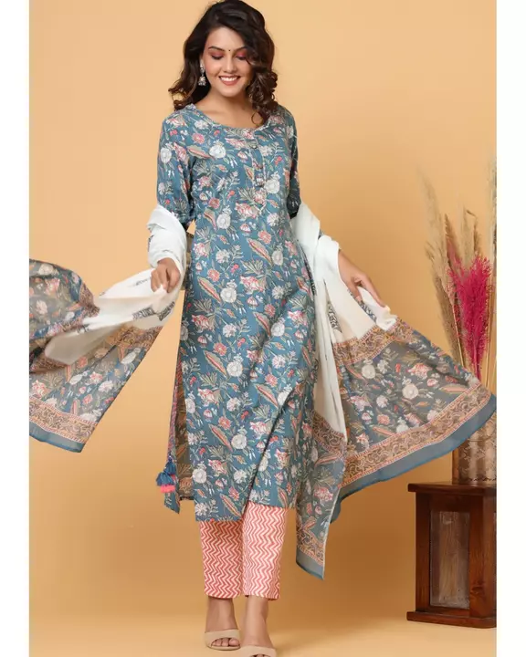 Cotton floral printed blue suit set uploaded by business on 6/26/2022