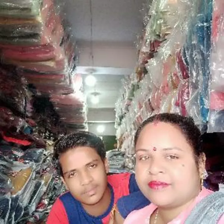 Post image Priya garments has updated their profile picture.