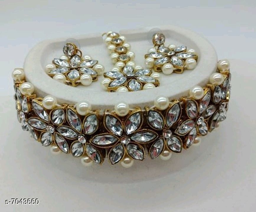Latest Women's Jewellery Sets uploaded by business on 11/6/2020
