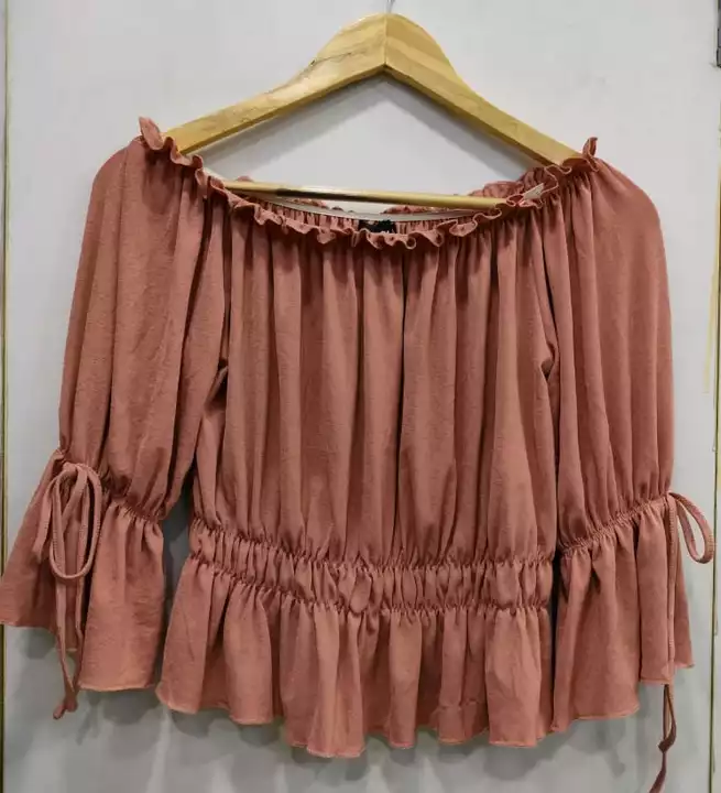 Girls top  uploaded by Clothing wholesale export surplus  on 6/28/2022