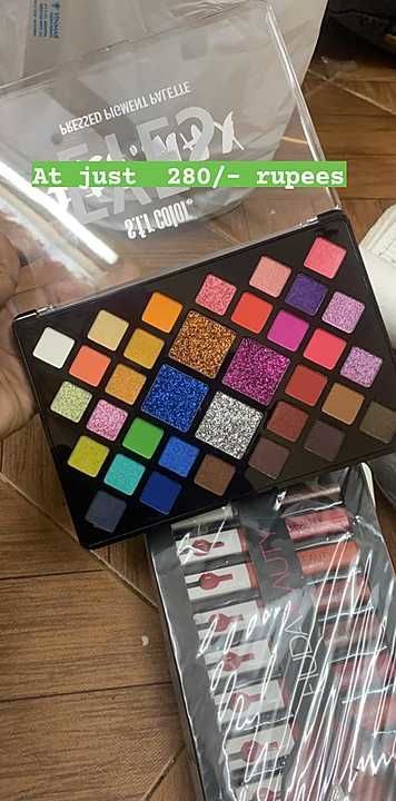 S.f.r Pigmented PALLATe  uploaded by The Beauty Dreams on 11/6/2020