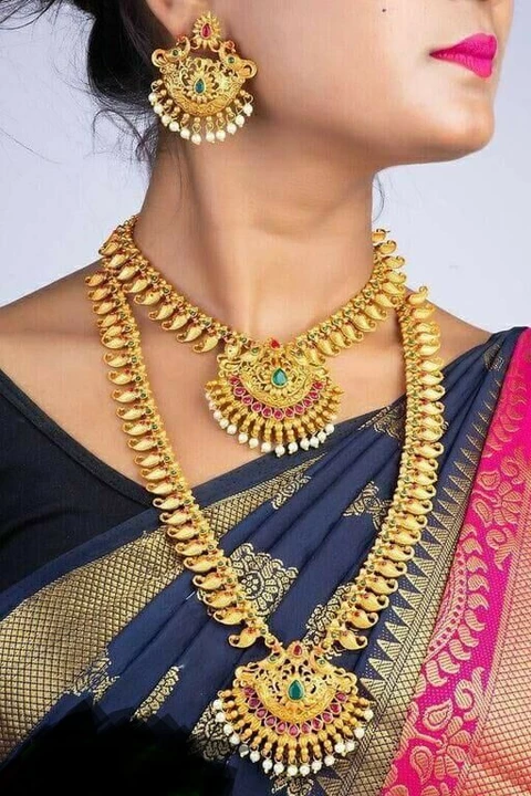 Post image 😍😍Wholesalers are welcome!!!! Wholesale prices available for cash on delivery😍😍.....Very low prices......@500 for customers....Cash on delivery available........Ping me fast to book ur orders.......