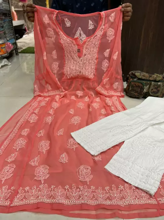 Chikan Kari kurti and pant set uploaded by Lovely_fashionpoint on 6/29/2022