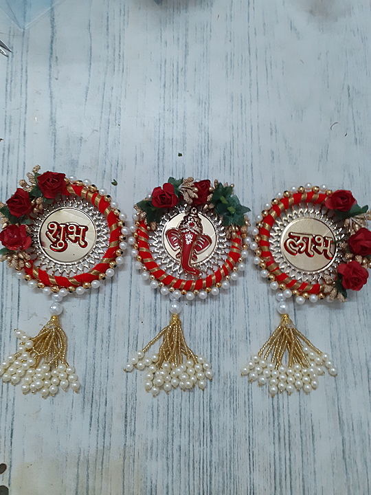 Post image Kamakshee creation presents 
Shub labh combo
Set of 3 pc
Bulk rate vary 
Shipping extra 
https://www.facebook.com/72kamakshee/