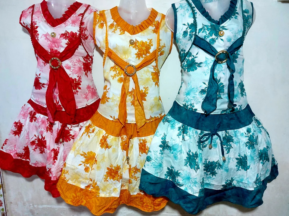 Top-Skirtset uploaded by J.M.Super dresses on 6/30/2022