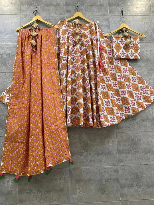 pure cotton lehnga with lining with canvas
With  blouse uploaded by SHREE SHYAM COLLECTION  on 6/30/2022