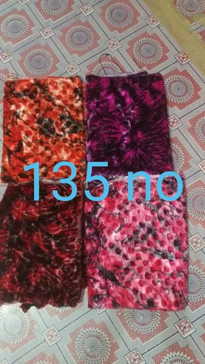 Product uploaded by SHAWLS and STOLE on 6/30/2022