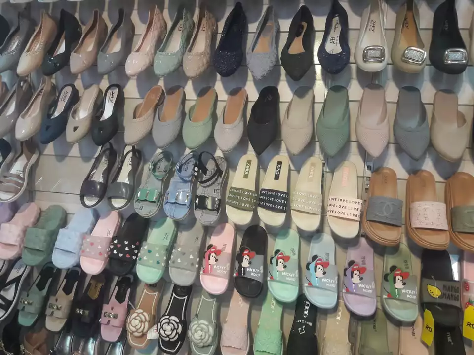 Post image Hey! Checkout my Naye collections jisse kaha jata hai Rain season womens footwear.