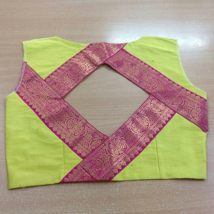 blouses stitching ready made  uploaded by Bhavari collection  on 7/3/2022