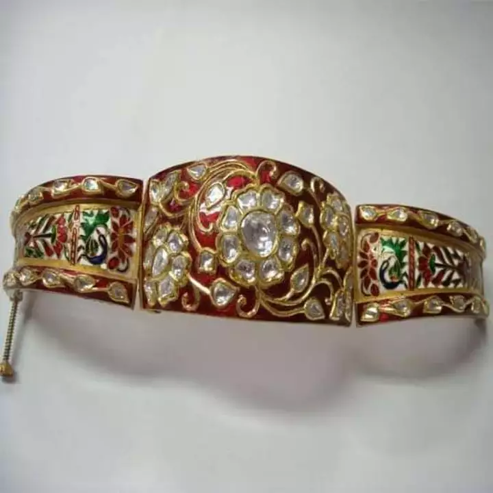 Bracelet in daimond polki  uploaded by M.L. Kundan Jewellers on 7/4/2022