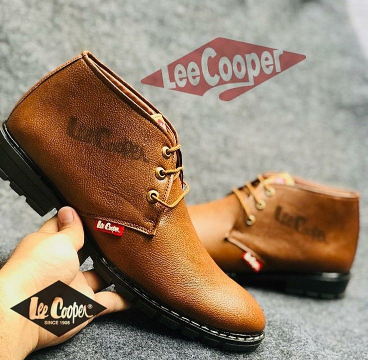 Lee Cooper shoes uploaded by Blackpanda_shoe.official on 11/8/2020