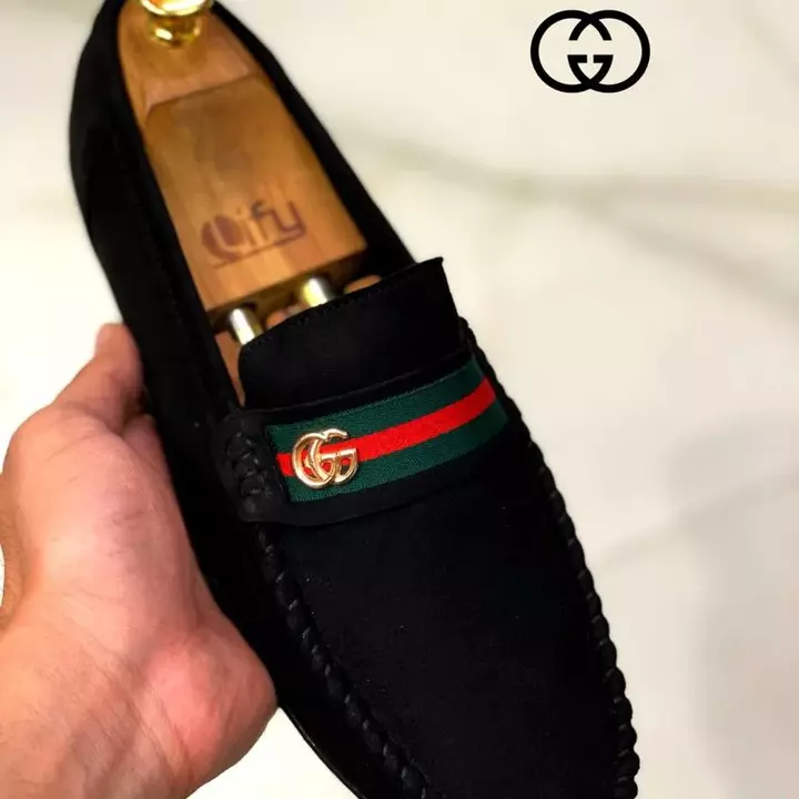 Gucci man shoe uploaded by siddha store on 7/7/2022