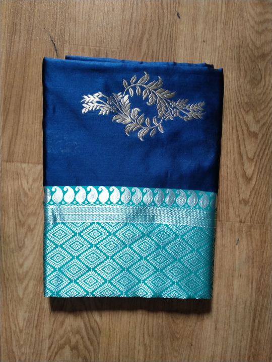 Post image Beautiful jequard silk saree