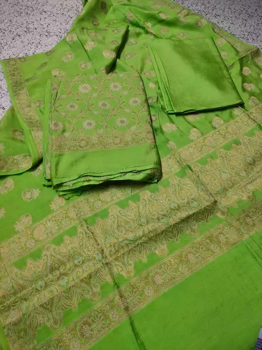 Banarashi Cotton Silk Suit uploaded by Exclusive Collection  on 7/9/2022