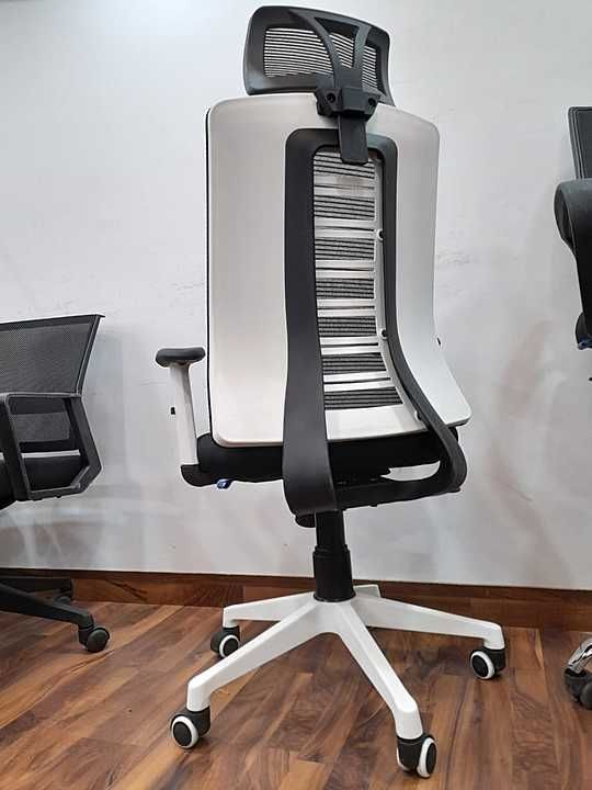 Office chairs uploaded by Mahajan Traders on 11/10/2020