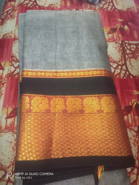 Post image Brand new sareeNarayanapet mesmerised sareeNo blouse Saree 5.5 mNo cod900+delivery costMrp 1300+