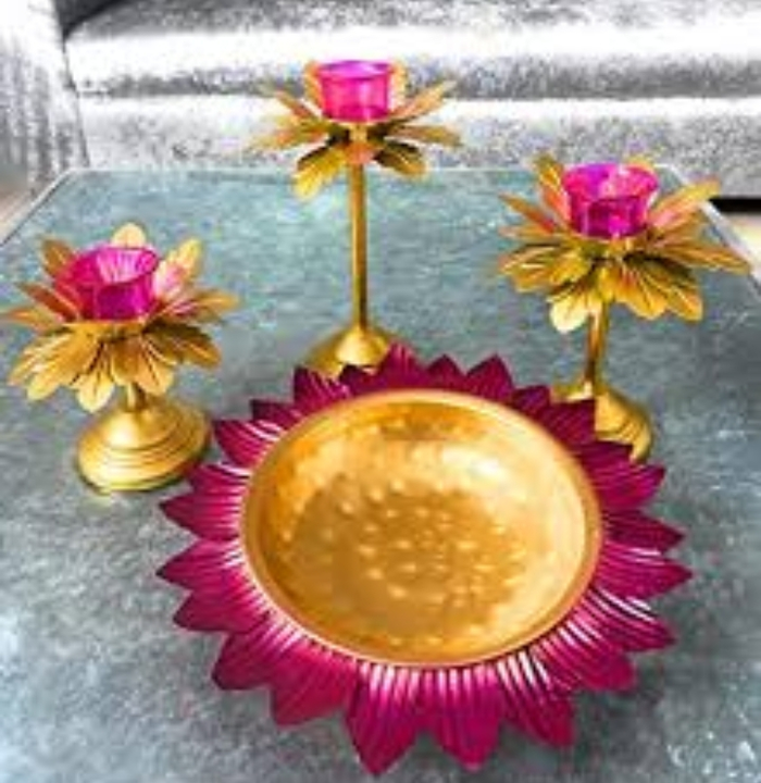 Lotus Tlight with stand set uploaded by MUSHERRAT POOJA ARTICALS on 7/12/2022